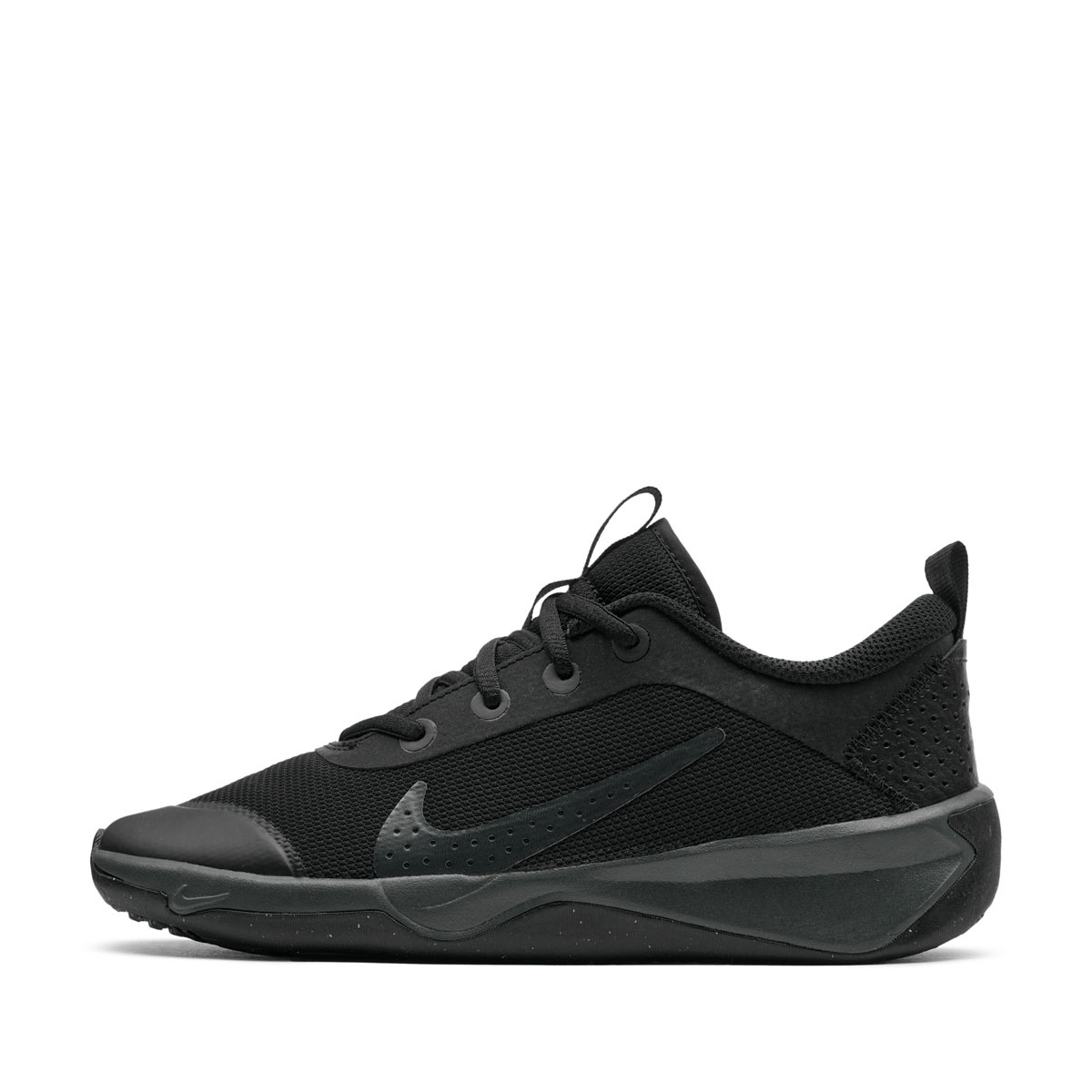 Adidași Nike Omni Multi-Court DM9027-001 Nike Omni Multi-Court Adidași DM9027-001
