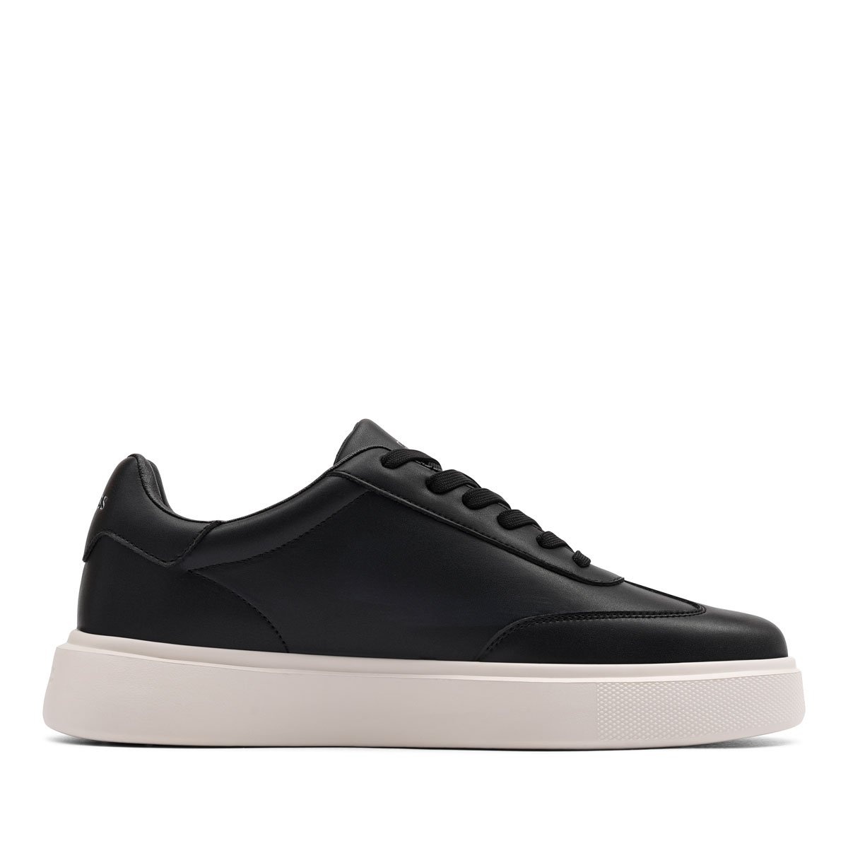 Guess Plaza Pantofi sport bărbați FMFPLALEA12-BLACK