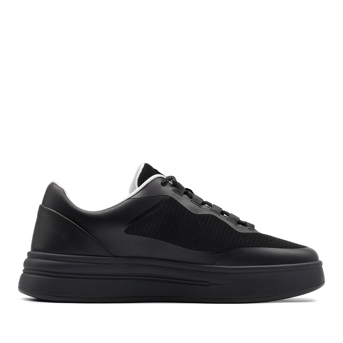Pantofi sport bărbați Guess Winno 4 FMTWI4FAB12-BLACK Guess Winno 4 Pantofi sport bărbați FMTWI4FAB12-BLACK