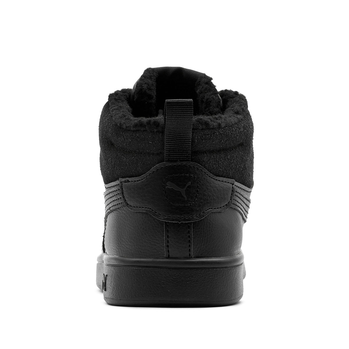 Teniși de iarnă bărbați Puma Smash 3.0 Mid Winter 392335-01 Puma Smash 3.0 Mid Winter Teniși de iarnă bărbați 392335-01